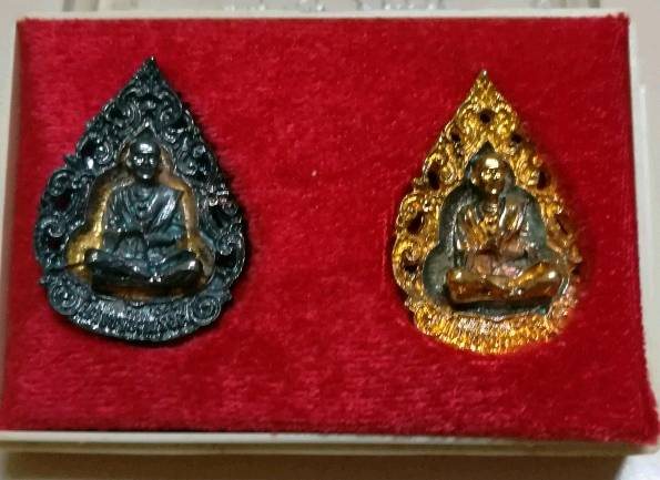 ***** สมเด็จพระพุฒาจารย์ โต พรหมรังสี เสาร์๕ คู่เงิน คู่ทอง วัดระฆัง *****