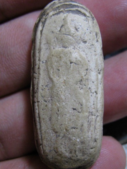 พระลีลาหลังยันต์หลวงพ่อจิ๋ว เนื้อผง วัดพวงแก้ว จ.ปทุมธานี เนื้อจัดดี มาพร้อมบัตรรับรอง 