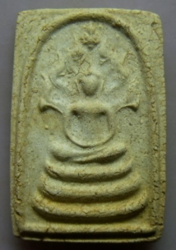 **วัดใจ**พระสมเด็จหลวงปู่หินวัดระฆัง พิมพ์นาคปรกซุ้มเรือนแก้ว ปี ๒๕๐๐**แช่น้ำมนต์ สวยๆ หายาก 