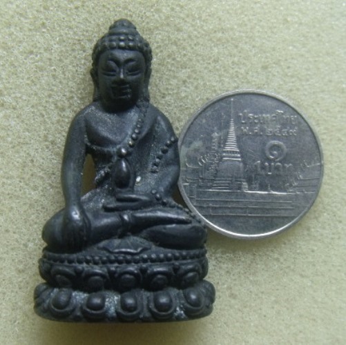 **วัดใจ**พระกริ่งนเรศวร สวยๆ ไม่ทราบที่**ยิงโค้ดใต้ฐาน เชิญชมครับ 