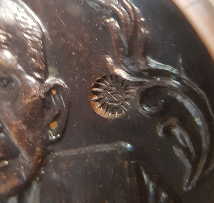 เหรียญ รวย รวย รวย หลวงปู่หมุน วัดป่าหนองหล่ม รุ่น เสาร์ 5