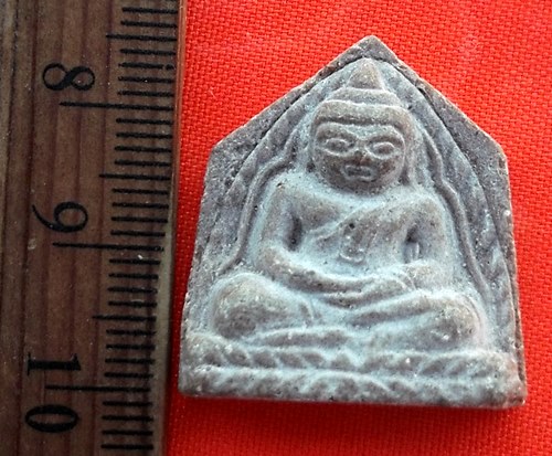 เริ่ม 10 บาท กับ พระเนื้อดิน    …ED820