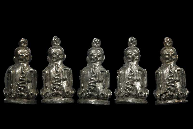 มา 5 องค์ พระฤาษี เเยกจากชุด ของขวัญหมืนยันต์ เนื้อนวะโลหะ กฐิน ๕๑ ลังกาสุกะ พระอาจารย์เเดง วัดไร่ จ