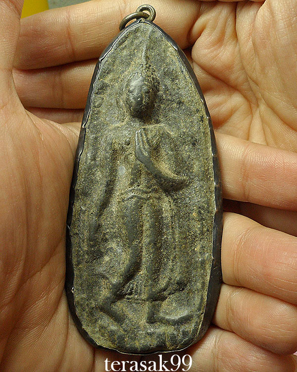 พระลีลา ศิลปะสุโขทััย เนื้อขินเขียว ขนาดใหญ่สวยงามมาก