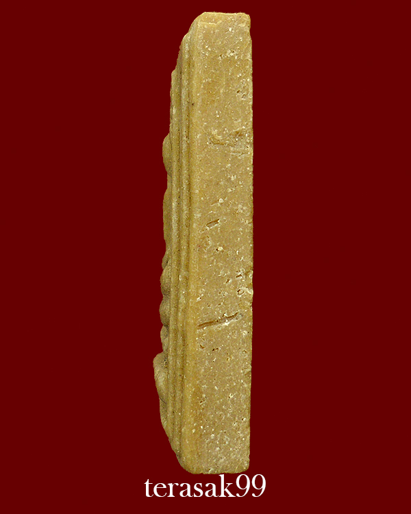 สมเด็จปรกโพธิ์ หลวงพ่อกวย วัดโฆสิตาราม จ.ชัยนาท เนื้อผงน้ำมัน สวยๆราคาเบาๆ