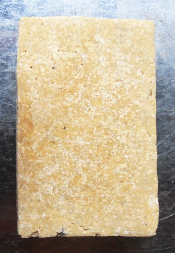 พระสมเด็จหลวงปู่นาคพิมพ์หูติดบ่าสวยๆปี๒๕๐๐สวยมากครับ