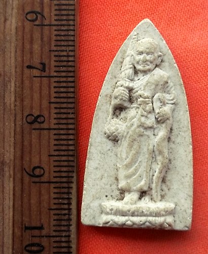 เริ่ม 10 บาท กับ พระผง วัดท่าไม้     …EE32