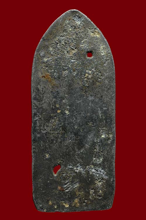 	พระเนื้อชิน ปางลีลาข้างขีด ไม่ทราบกรุครับ ขนาด2ซม.สูง5ซม.