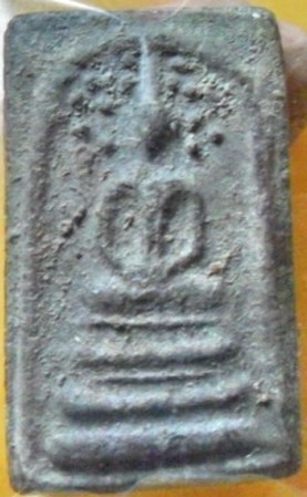 พระสมเด็จปรกโพธิ์ กรุบึงพระยาสุเรนทร์ สภาพสวยโพธิ์ชัดตามรูปครับ...............................