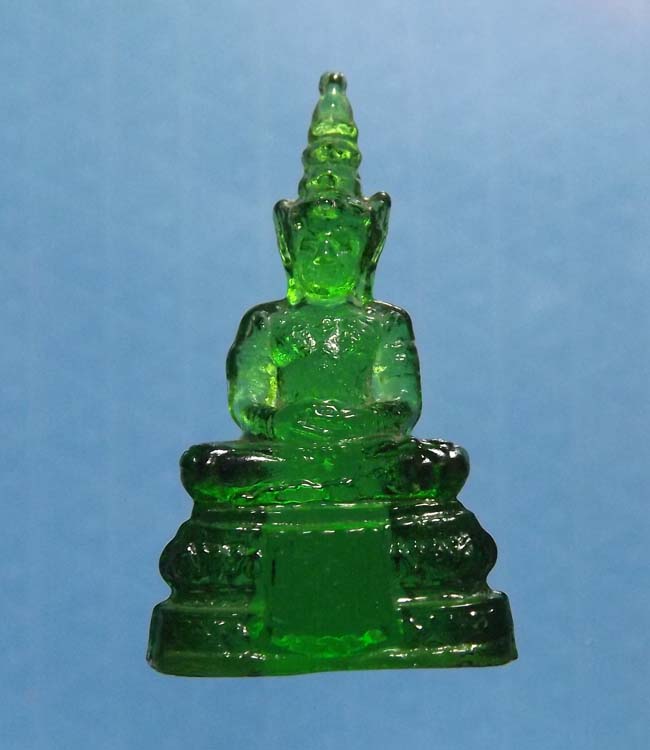 พระแก้วมรกรต 25พุทธศตวรรษ ปี2500 (ขนาดเล็กห้อยคอ)