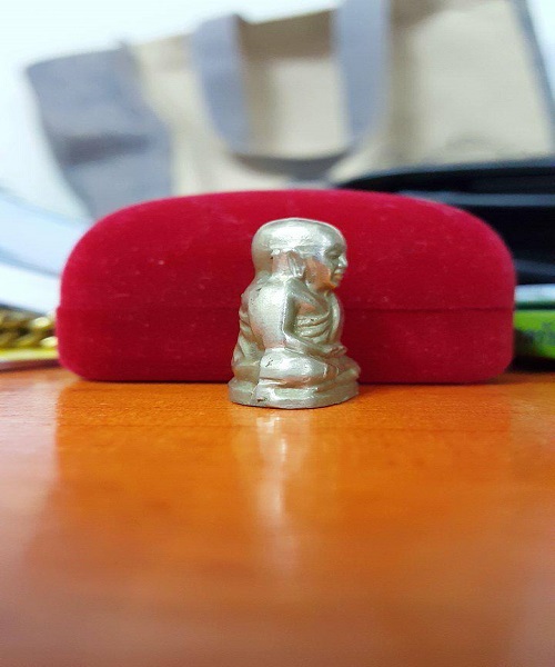 พระกริ่ง หลวงพ่อเงิน เนื้ออัลปาก้า ปี 2514