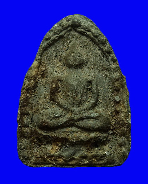 พระกรุวัดท้ายตลาด พิมพ์สมาธิข้างเม็ด 