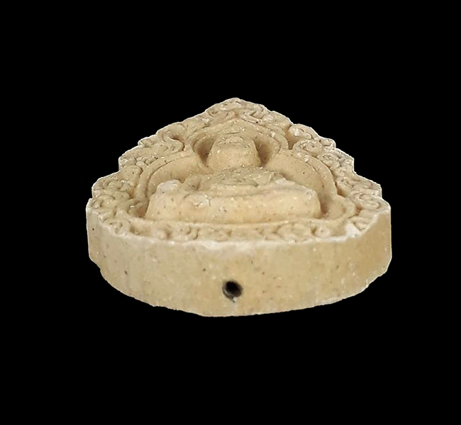 1 ใน 5000 *** พระผงลายไทย รุ่นลาภ ผล พูน ทวี หลวงพ่อมี วัดมารวิชัย จ.อยุธยา ปี2536 เนื้อผงพุทธคุณ