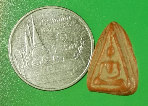 พระนางพิจิตร เนื้อดิน สุโขทัย เนื้อแดง สภาพเดิม