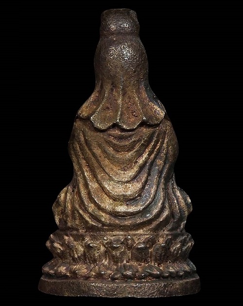 หล่อลอยองค์ เจ้าแม่กวนอิม หลวงพ่อแพ วัดพิกุลทอง เนื้อเงิน ปี35...เคาะเดียวแดง...