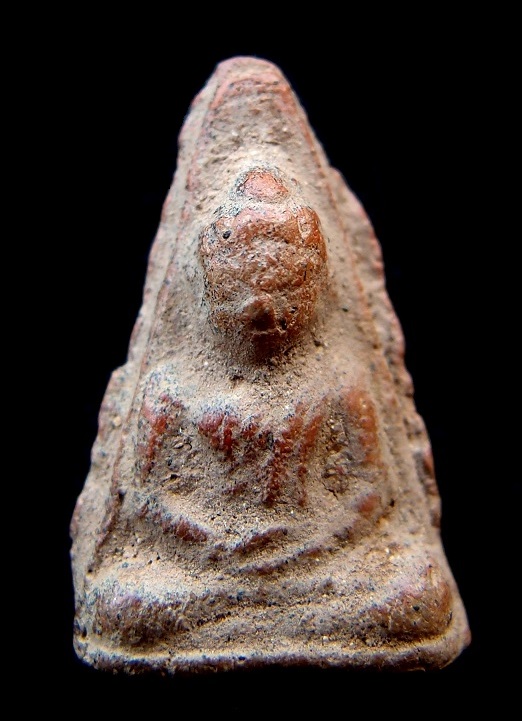 พระร่วงนั่งหน้าโหนก กรุวัดเชตุพน สุโขทัย เนื้อดิน พระชุดเล็กยอดนิยม สวยแชมป์หายาก