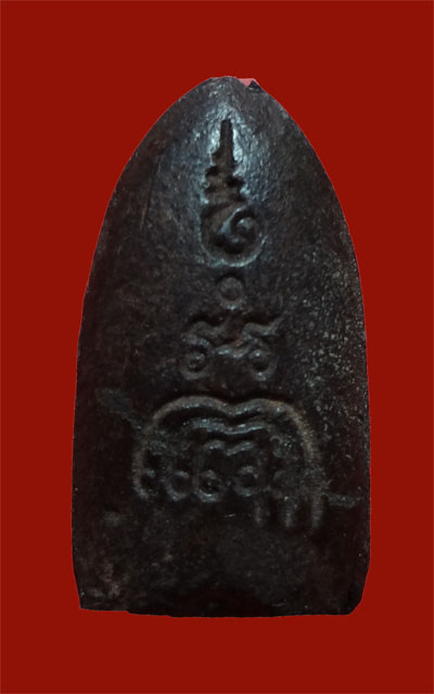 พระรอด เนื้อผงใบลาน หลวงพ่อแพ เคาะเดียว