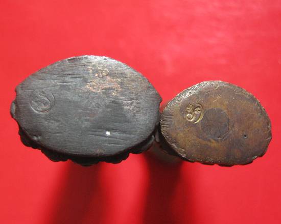 พระกริ่ง พระชัยวัฒน์ รุ่นสวัสดี ปี 2527 สภาพสวย พร้อมกล่องเดิม