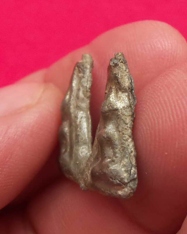 พระสองนางเนื้อชินเงิน กรุวัดใหญ่ พิษณุโลก