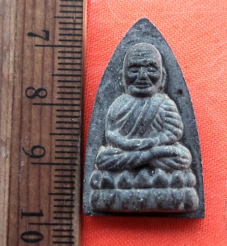 เริ่ม 10 บาท กับ พระเนื้อผง หลวงปู่ทวด   …EH706