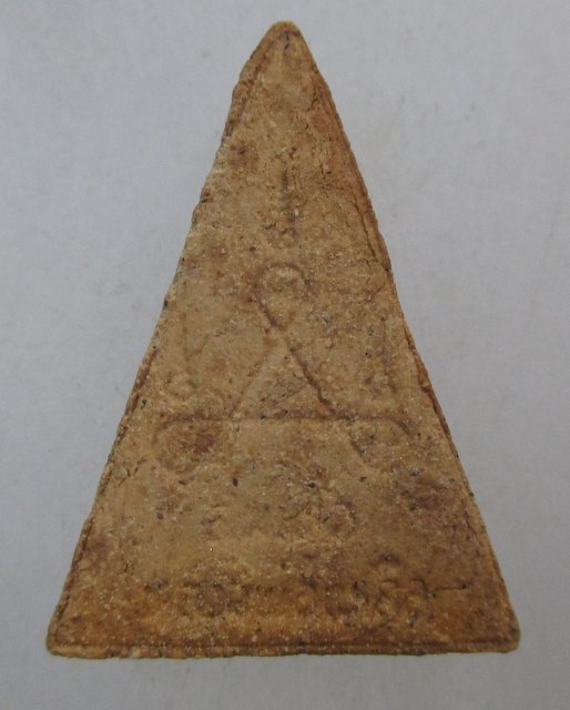 ๒๐ สมเด็จพระผงหลวงพ่อเหลือ วัดสร้อยทอง กทม ปี๓๕  กล่องเดิม