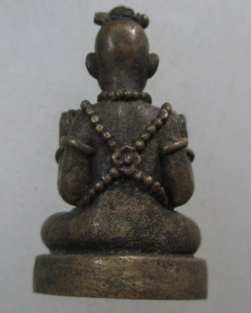 ๒๐ รูปหล่อกุมารทอง