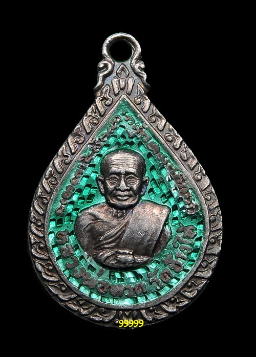 หลวงพ่อทวด วัดช้างให้ ปี 22 เนื้อเงินลงยา