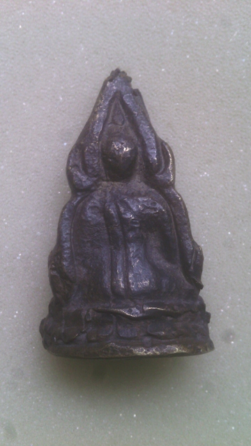 พระพุทธชินราชอินโดจีน พิมพ์สังฆาฏิยาว ไม่ตอกโค๊ต