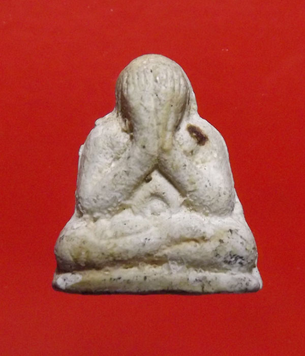 พระปิดตาลอยองค์ หลวงปู่โต๊ะ ปี2521 ออกวัดหัวกระบือ