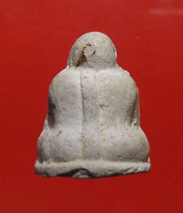 พระปิดตาลอยองค์ หลวงปู่โต๊ะ ปี2521 ออกวัดหัวกระบือ