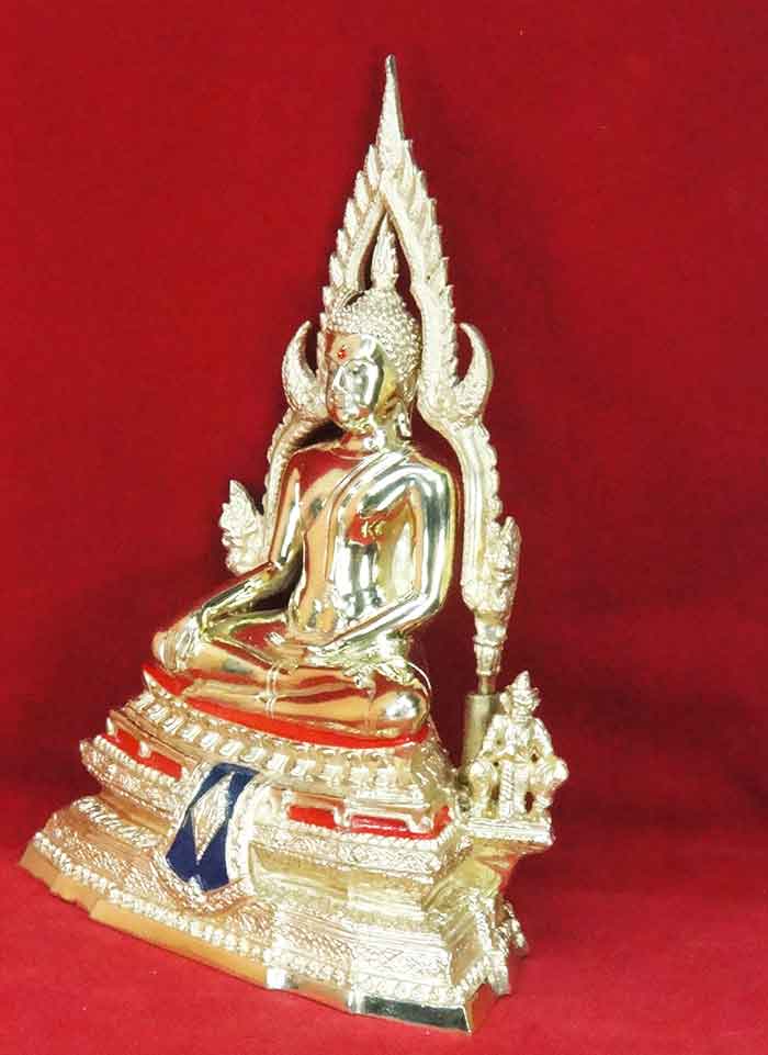 พระพุทธชินราช จ. พิษณุโลก ซุ้มถอดได้ ฐานหน้าอกเลาเนื้อทองเหลืองขัดมัน ( หน้าตัก 5 นิ้ว ) ขนาดความสูง