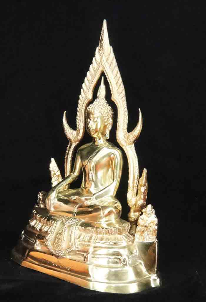 พระพุทธชินราชหน้าตัก 4.7 นิ้วฐานล่าง 8.5 นิ้ว สูงรวม สูงรวม 14 นิ้ว ท่านใดชอบเชิญพิจารณา รับประกันตา