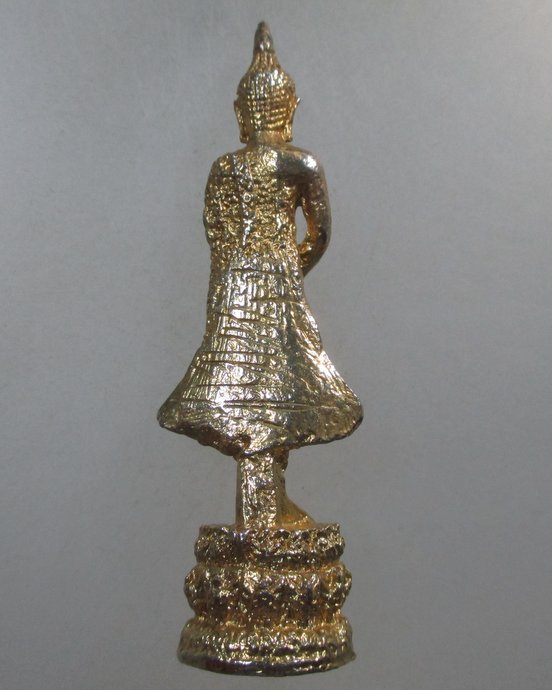 ๒๐ รูปหล่อพระประจำวันอาทิตย์ ปางถวายเนตร