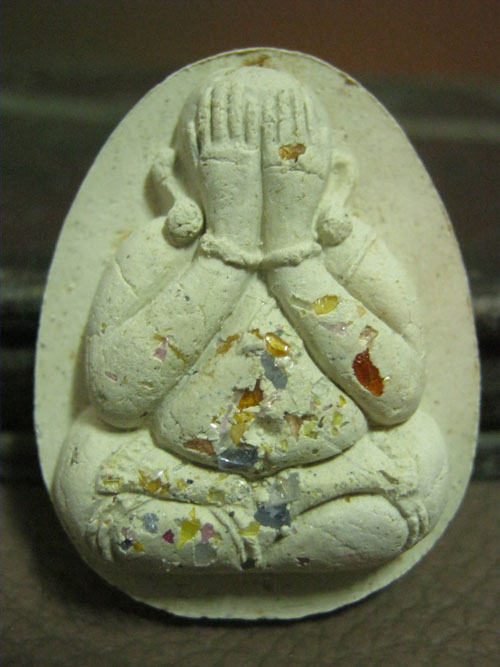 พระปิดตาอัญมณี วัดบวรนิเวศ สวยๆกล่องเดิมครับ