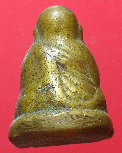 รูปหล่อหลวงพ่อเงิน บางคลาน พิจิตร เคาะเดียว