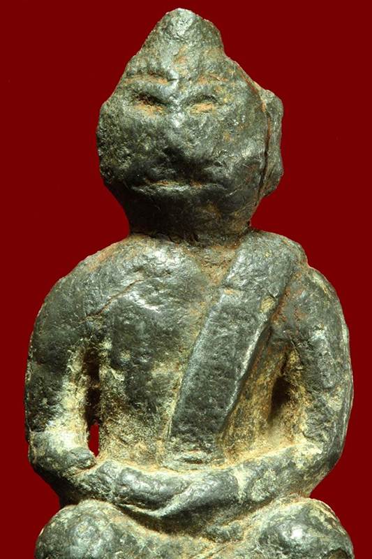 พระพุทธลอยองค์ เนื้อชินเงิน พระกรุเมืองเวียงจันทน์ ประเทศลาว อายุ 300-400 ปี 