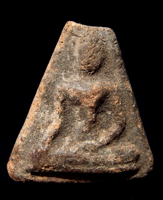 พระนางสุโขทัย พิมพ์ใหญ่ เนื้อดิน พระพิมพ์มาตรฐานนิยมแห่งเมืองสุโขทัย