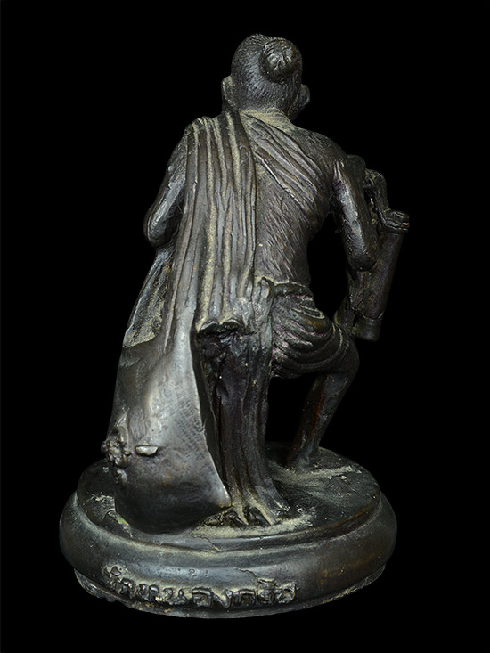 ชูชกหลวงพ่อสาคร ขนาดบูชา 3 นิ้วหมายเลข809 เสาร์ห้า มหาลาภสร้างแค่999องค์ ใต้ฐานฝังตะกรุด และผงพุทธคุ