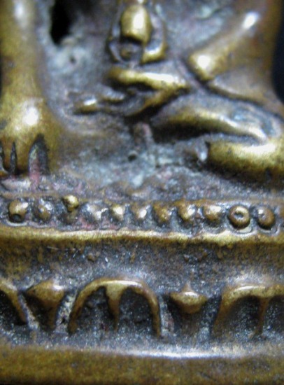 พระกริ่งบัวรอบใหญ่ท่านเจ้าคุณนรฯ ปี2512 เนื้อทองผสม ออกที่วัดวังกระโจม จ.นครนายก มาพร้อมบัตรรับรอง