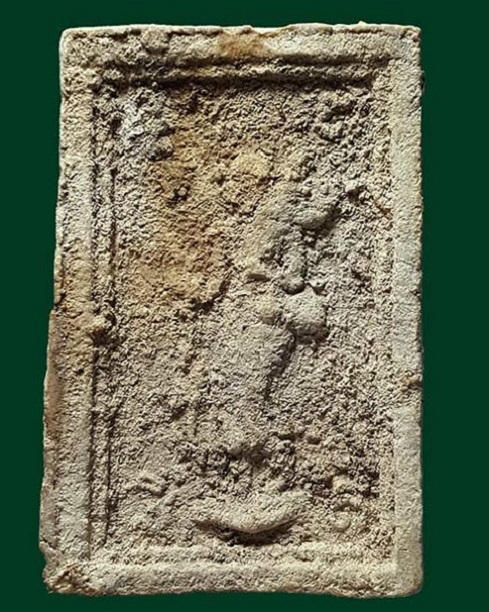 พระสมเด็จหลังพระสีวลี พิมพ์ใหญ่ เอวเล็ก เนื้อผงบรรจุกรุ หลวงพ่อกวย วัดโฆษิตาราม ปี15...เคาะเดียวแดง.