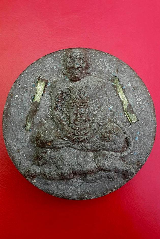 พระผงรูปเหมือนว่าน 108 หลวงปู่กาหลง เขี้ยวแก้ว วัดเขาแหลม จ.สระแก้ว