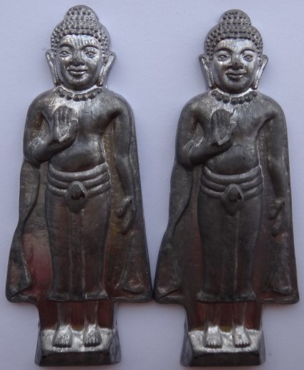 พระร่วงหน้าพระธาตุ ชลบุรี ปี17 หลวงปู่ทิมปลุกเสก มีกล่องเดิม ********** 2องค์ เคาะเดียว