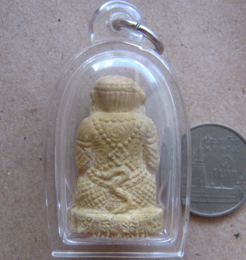 หนุมานชมภูนุช เนื้อผงพุทธคุณผสมว่าน108 หลวงปู่หมุน ฐิตสีโล วัดสุทัศน์ พิธีพุทธาภิเษก 5 ครั้ง ปี พ.ศ.