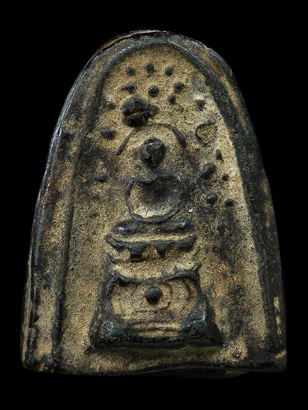 พระพิมพ์บัวเล็บช้าง เนื้อดิน กรุวัดชนะสงคราม กรุงเทพฯ พอสวย