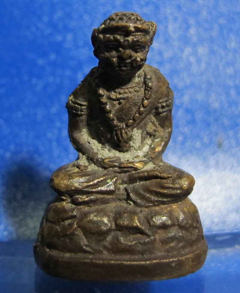 รูปหล่อพระพิราพ  พ่อครูธนศักดิ์ ( หลวงพ่อศักดิ์ชัย)   วัดลิ้นทอง  จ.อ่างทอง ปี 2553