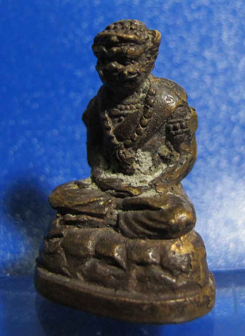 รูปหล่อพระพิราพ  พ่อครูธนศักดิ์ ( หลวงพ่อศักดิ์ชัย)   วัดลิ้นทอง  จ.อ่างทอง ปี 2553