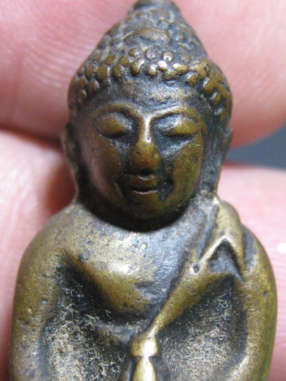 พระกริ่งบัวรอบใหญ่ท่านเจ้าคุณนรฯ ปี2512 เนื้อทองผสม ออกที่วัดวังกระโจม จ.นครนายก มาพร้อมบัตรรับรอง