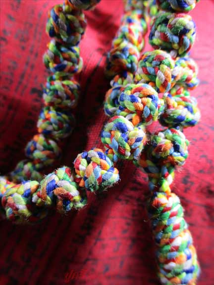 สร้อยประคำเชือกถักเม็ดมะยม หลวงปู่หมุนวัดบ้านจาน ออกวัดซับลำไย ปี43