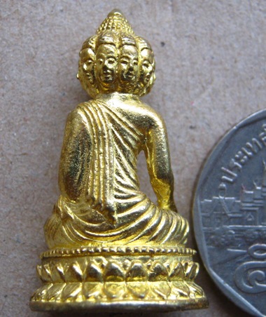 พระเศรษฐีนวโกฎิ หลวงพ่อเพี้ยน วัดเกริ่นกฐิน ปี2553 รุ่นเสาร์๕มหามงคล โค้ต+เลข82เนื้อทองเหลือง+กล่อง