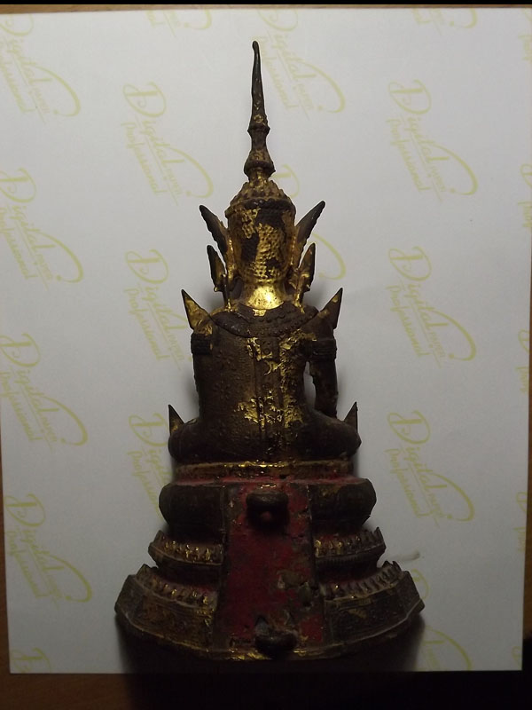 พระบูชารัตตนะ 3นิ้วสูง8นิ้ว ฐาน5นิ้ว  อายุ 200กว่าปี